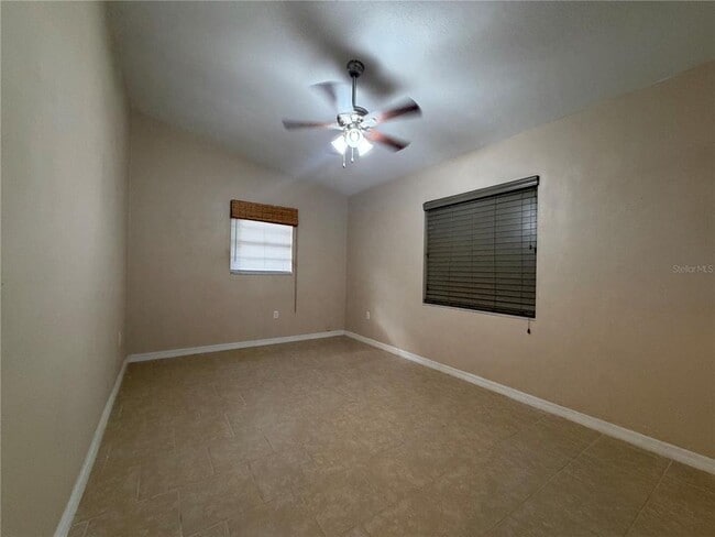 Building Photo - 904 Hill St