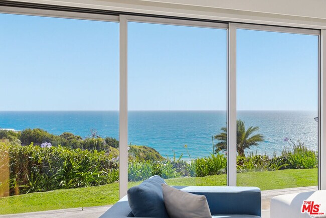 Building Photo - 6817 Seawatch Ln