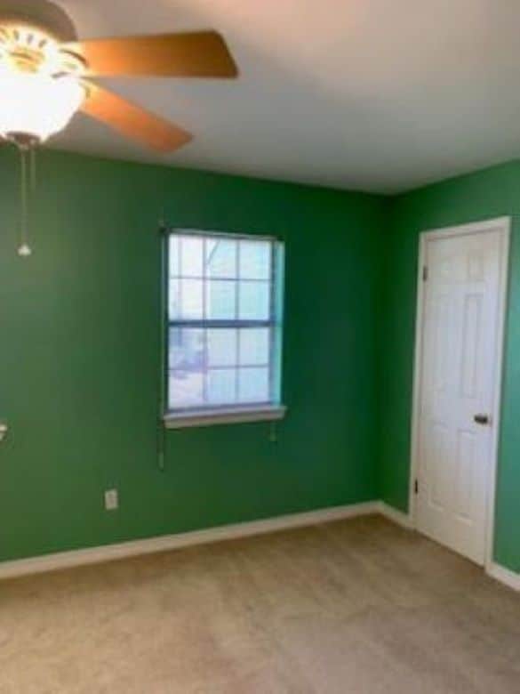 Building Photo - 255 E Scenic Dr