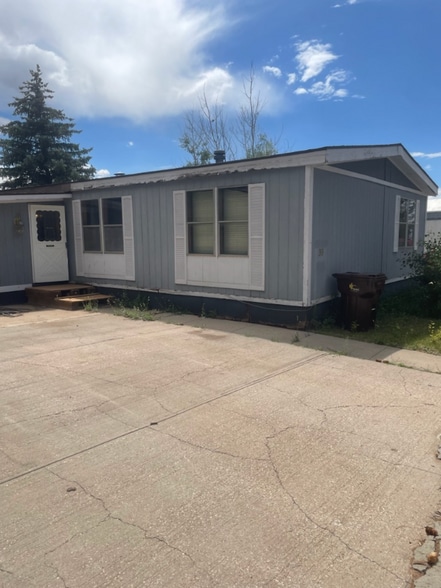 Building Photo - 4746 E Skyline Dr