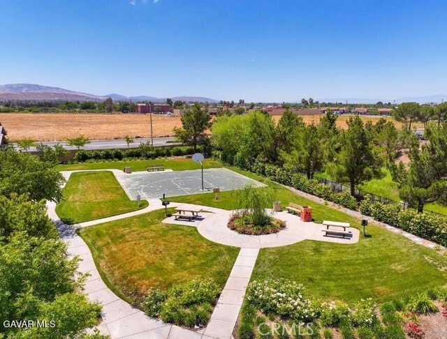 Building Photo - 2562 Kenwood Ct