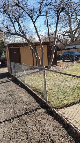 Building Photo - 2526 S Williams St