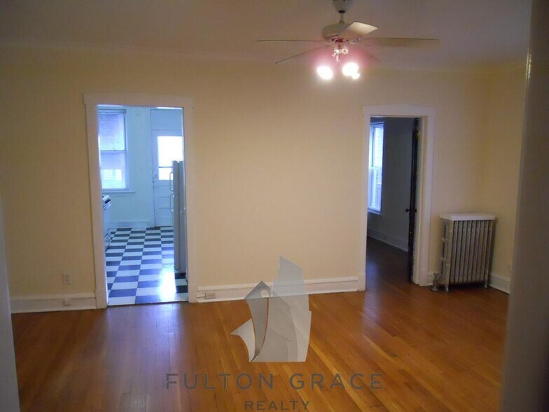 Building Photo - 4407 Malden St