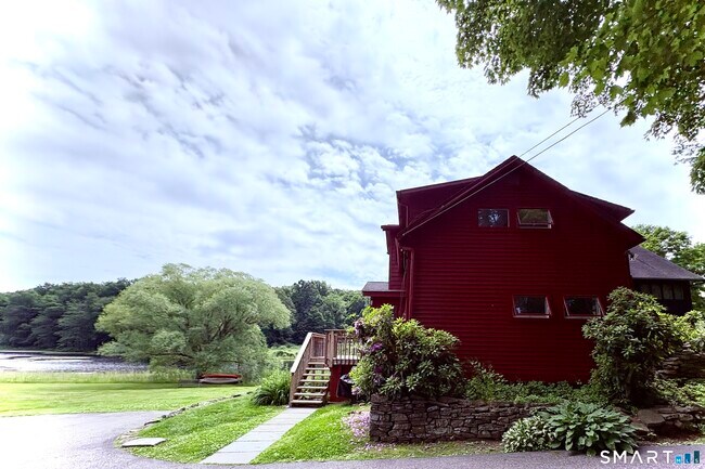 Building Photo - 199 CT-37