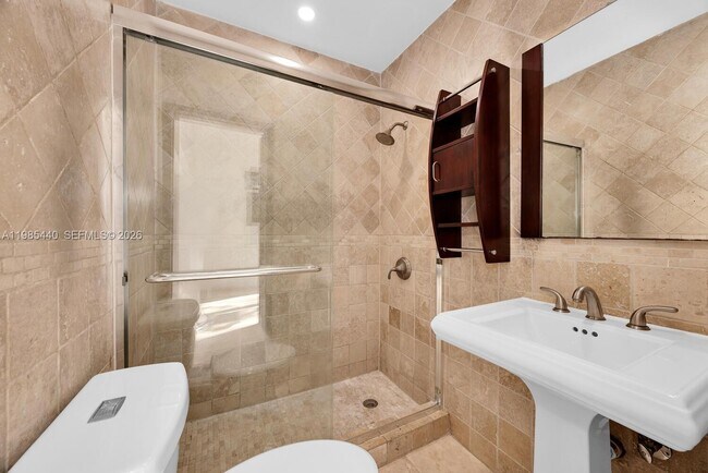 Building Photo - 517 Minorca Ave