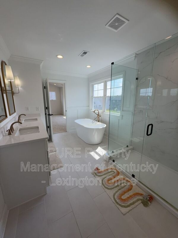 Building Photo - 1089 Squirrel Nest Ln