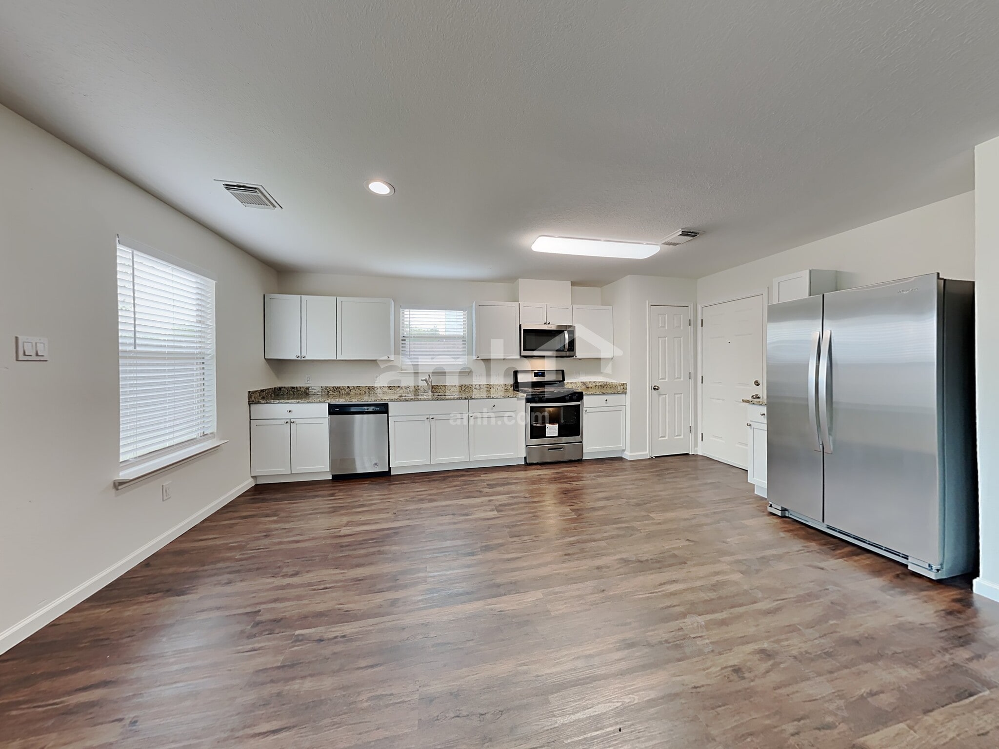 Building Photo - 4006 Carmel Ridge Way