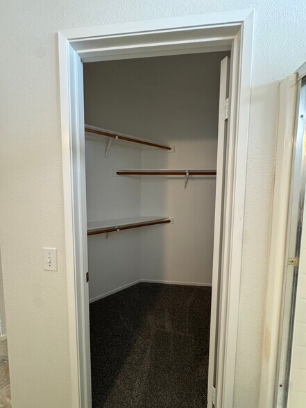 Building Photo - 33546 Maplewood Ct