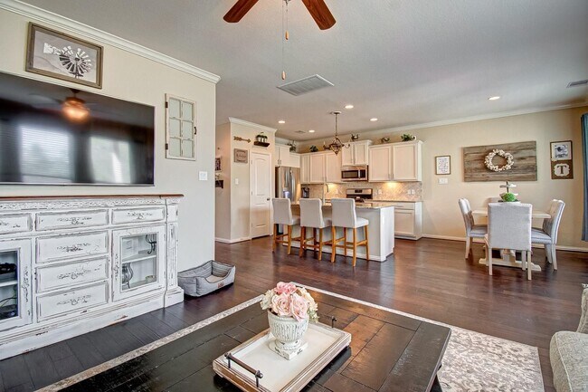 Building Photo - 31819 Chapel Rock Ln
