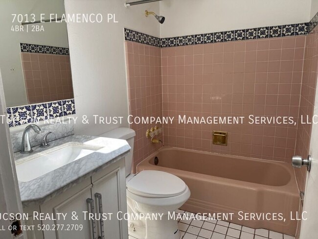 Building Photo - 7013 Flamenco Pl