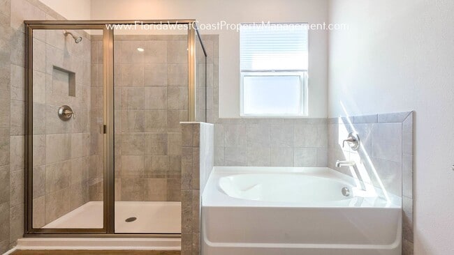 Building Photo - BRAND NEW BUILD! 4 bedroom/2.5 BATH HOME IN SILVERSTONE NORTH-PALMETTO! AVAILABLE NOW!