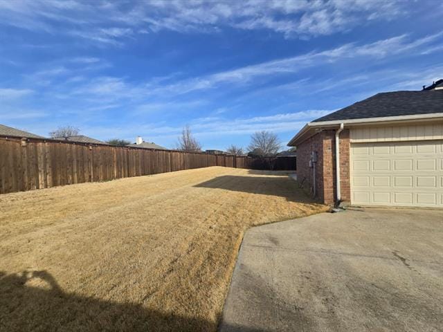 Building Photo - 327 Hillglen Dr