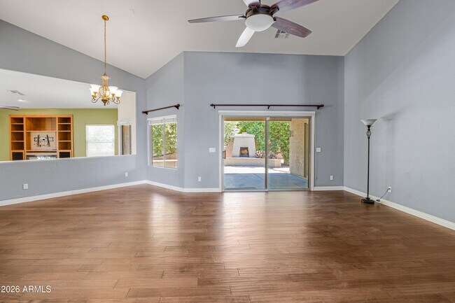 Building Photo - 4335 E Fox Cir