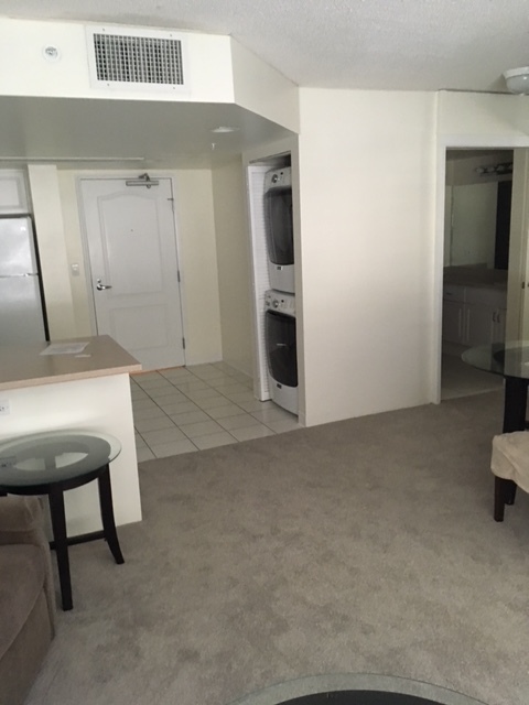 full sized washer /dryer - 1314 Kalakaua Ave