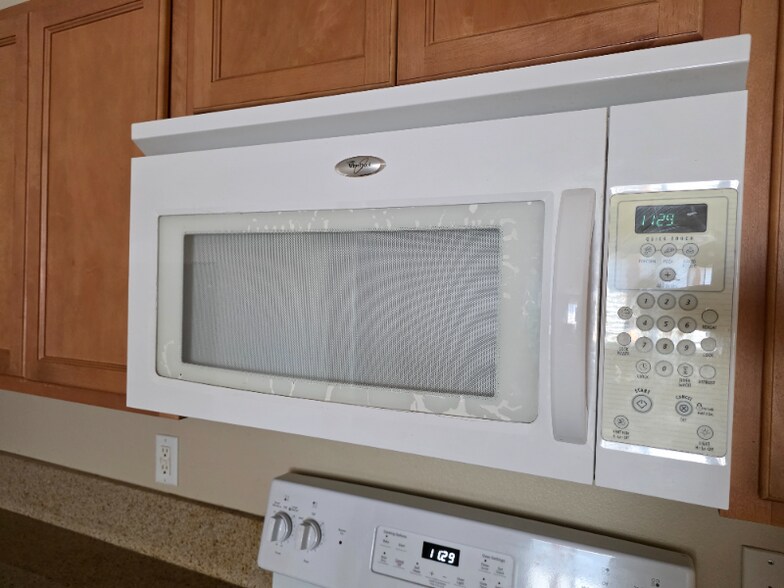 Building Photo - 12309 W 9th Ave