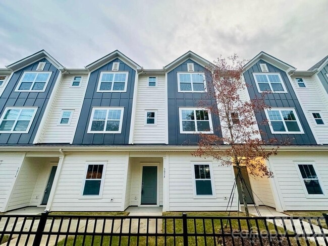 Building Photo - 3930 Winterfield Pl