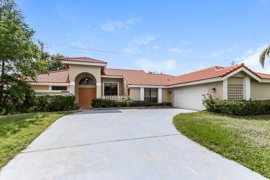 Primary Photo - 12646 Buckland St
