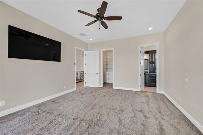 Building Photo - Custom Luxury Home with Strip and Mountain Views!