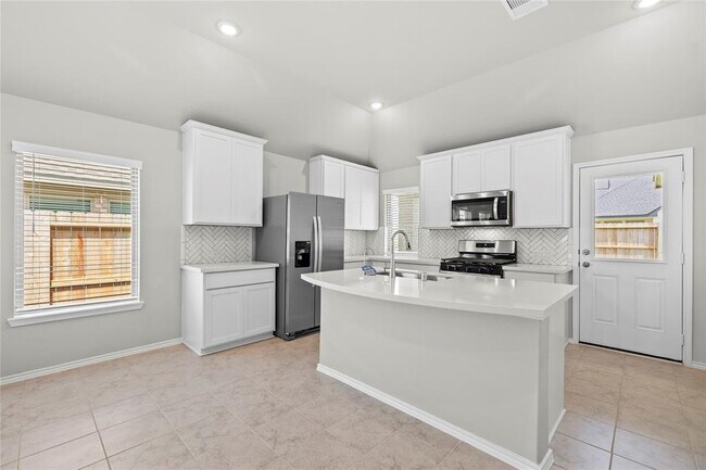 Building Photo - 106 Sweet Piper Ln
