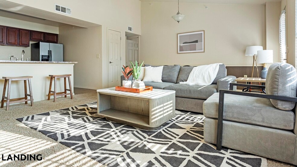 Building Photo - 2700 N 7th St