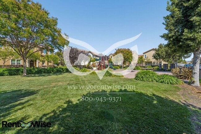 Building Photo - 1548 Glenn St