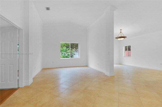 Building Photo - 5334 NW 111th Ct