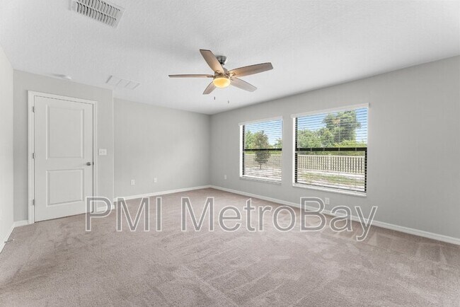 Building Photo - 9703 Sage Creek Dr