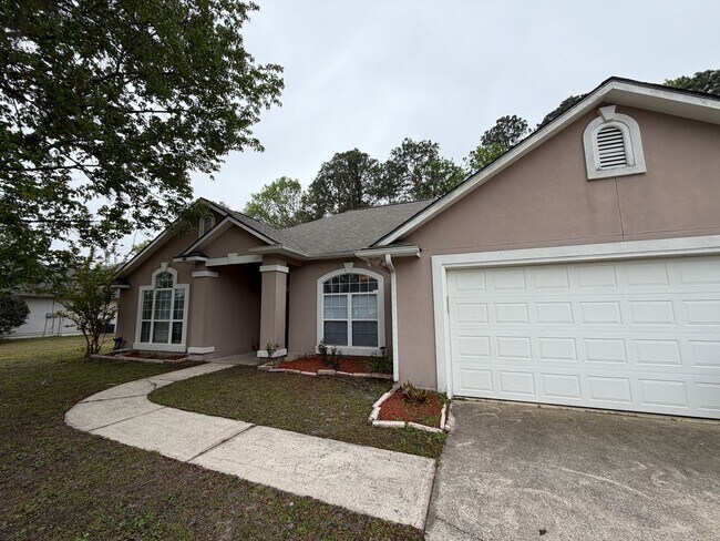 Building Photo - 401 Wild Grape Dr