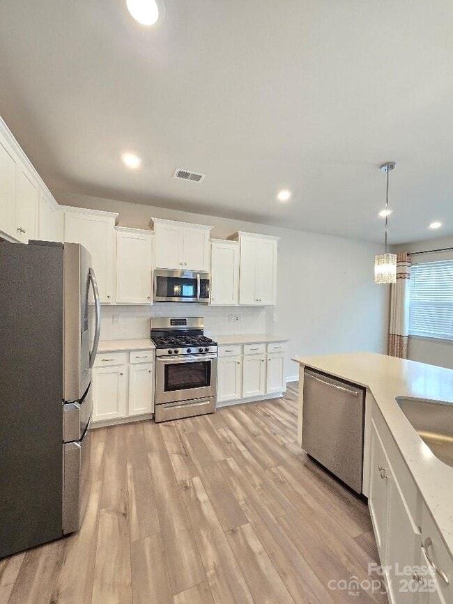 Building Photo - 18022 Stark Wy