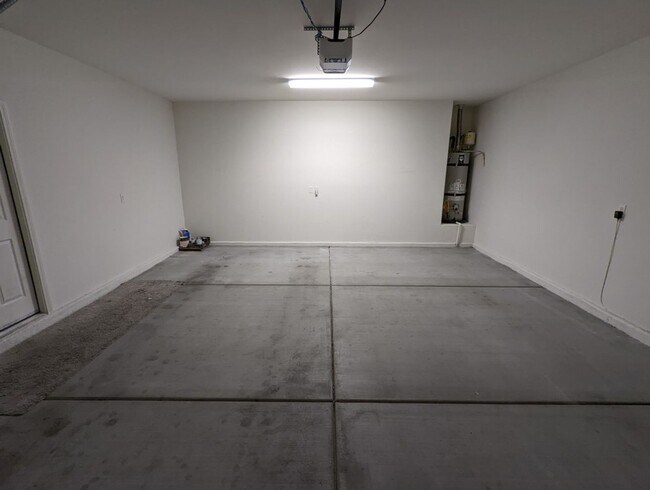 Building Photo - 4344 Browns Creek Ave