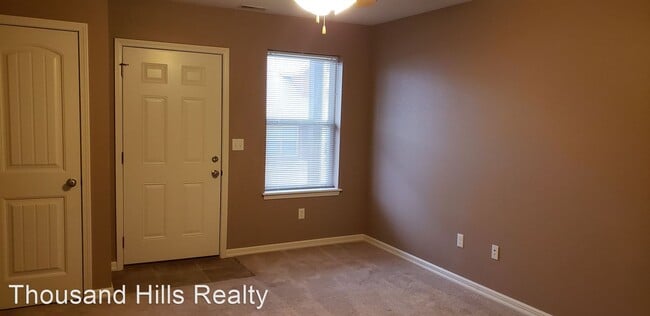 Building Photo - 4 br, 3 bath House - 135 Cavanaugh Place