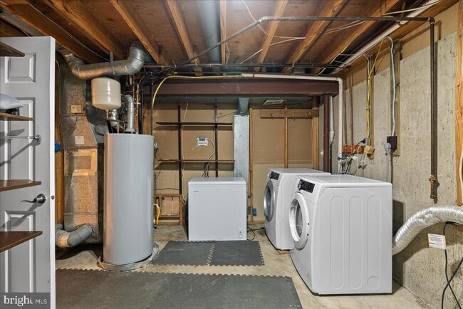 Building Photo - 1481 Autumn Ridge Cir