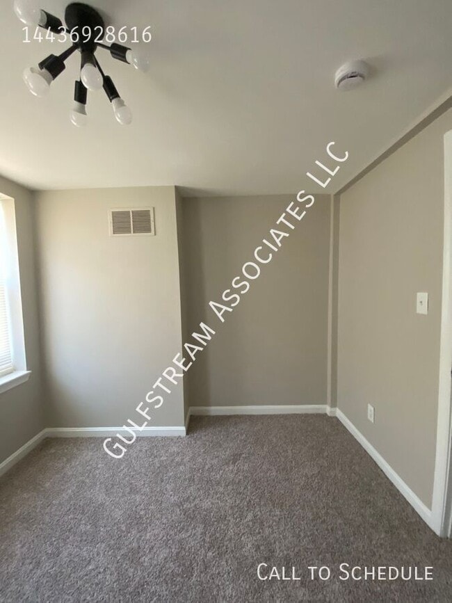 Building Photo - 1725 Lemmon St