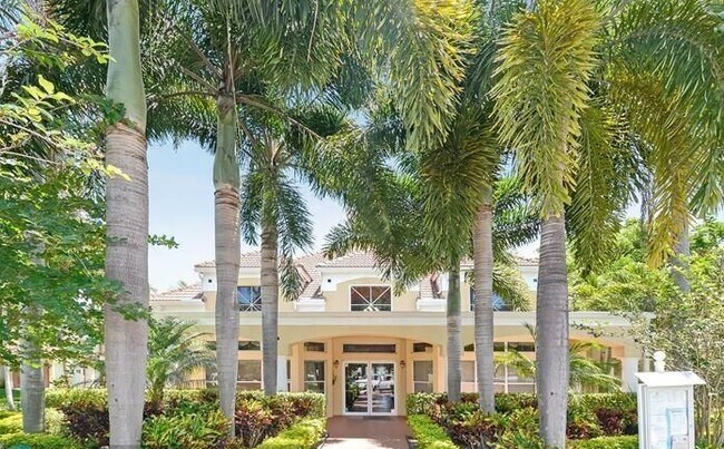 Building Photo - 2341 NW 33rd St