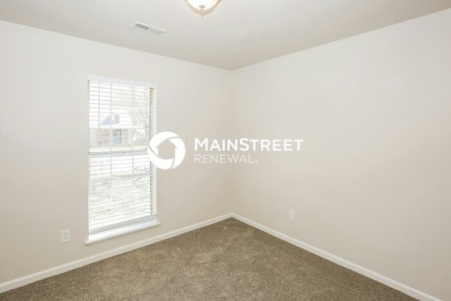 Building Photo - 3 Bedroom Pet-Friendly Home in Indian Trai...