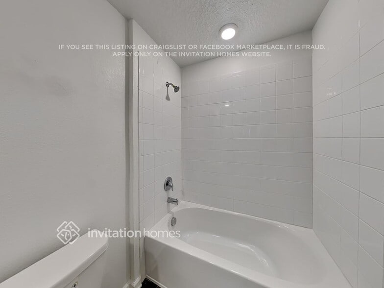 Building Photo - 936 Caitlin Loop