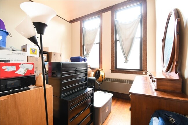 Building Photo - 94 Averill Ave