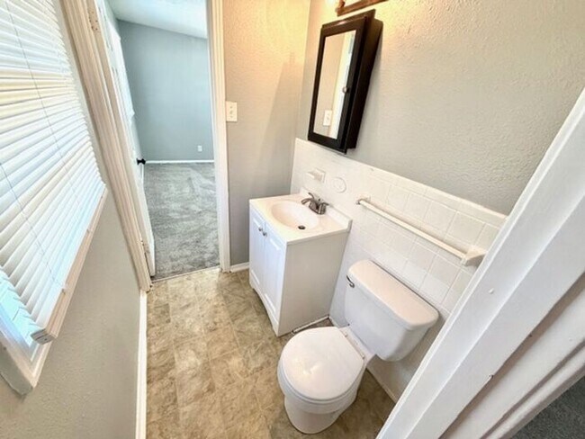 Building Photo - Renovated 3 BR home in the Frayser area, Now Available!