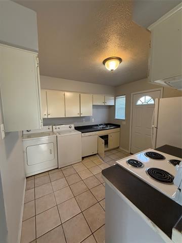 Building Photo - 3629 Rickshaw Dr