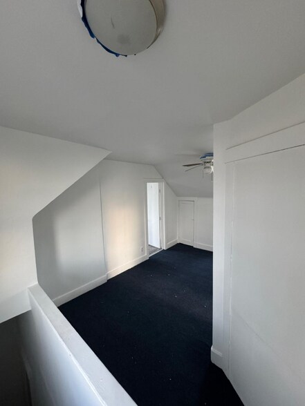 Building Photo - 4228 Greensburg Pike