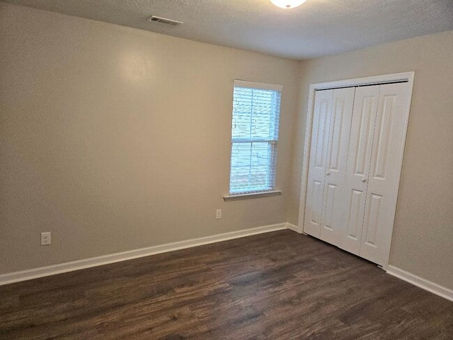 Building Photo - 3 Bedroom Ranch in Grovetown, Close to For...