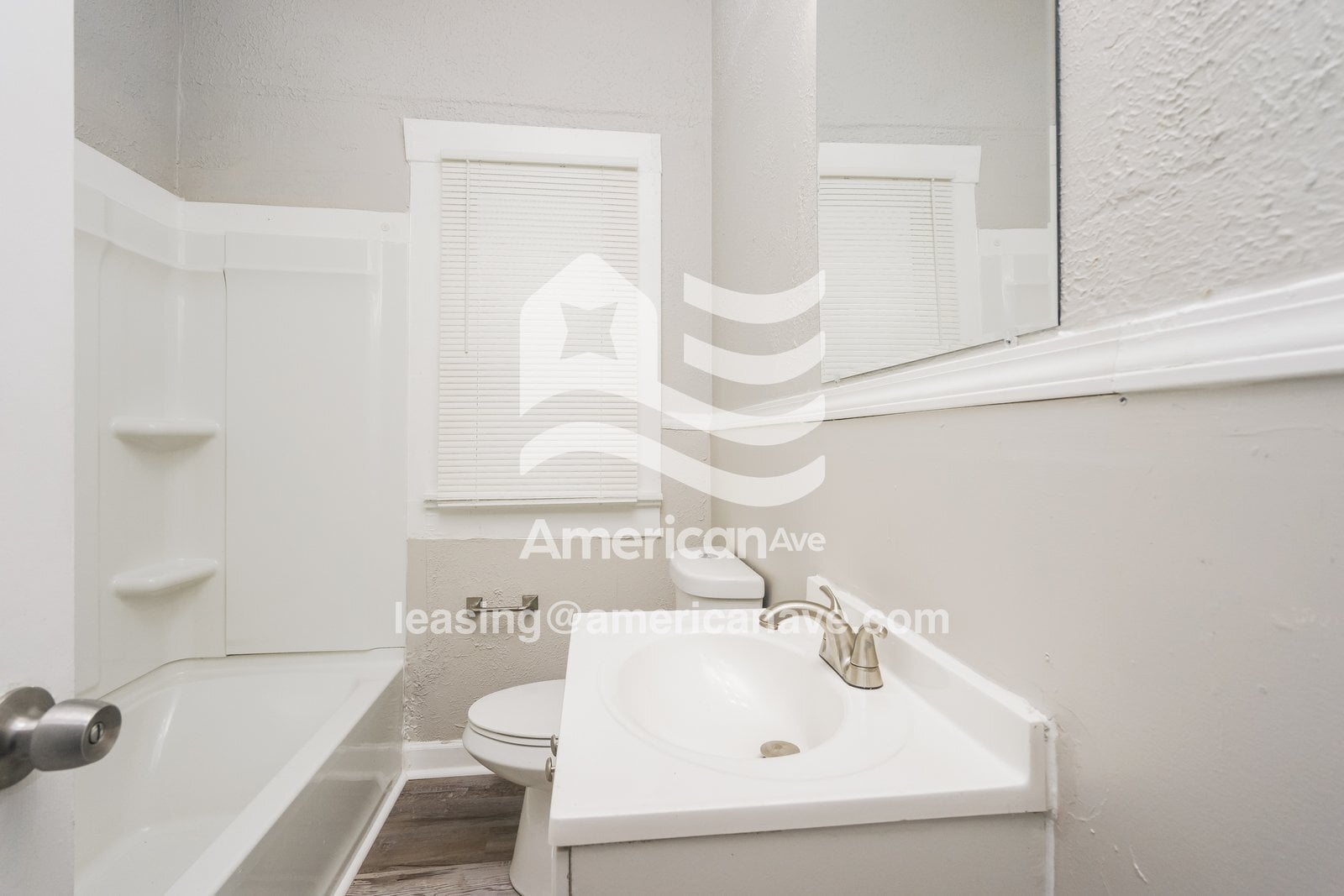 Building Photo - 628 S 40th St