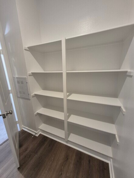 Building Photo - 34543 Ciruela Ave