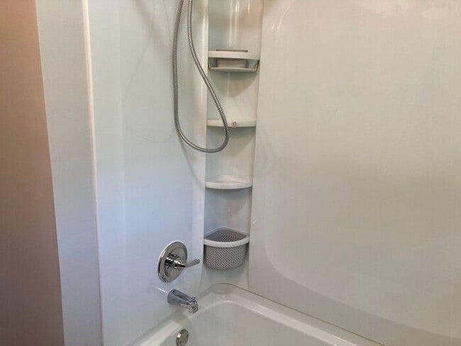 Building Photo - Brick Ranch House in Haywood Lane Area