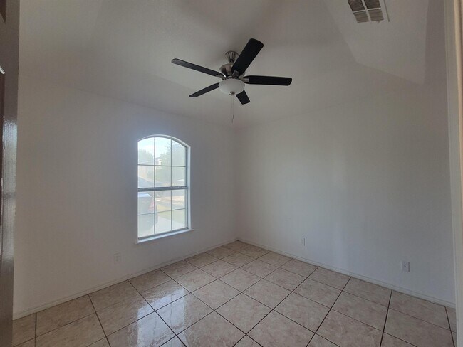 Building Photo - 3802 Nogal Lane