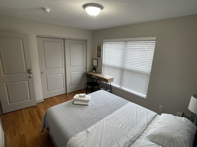 Building Photo - 94 Mcmillen