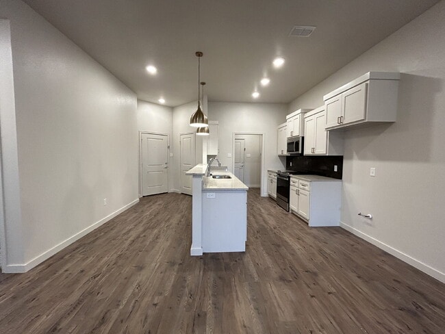 Building Photo - Brand New in Frenship East!