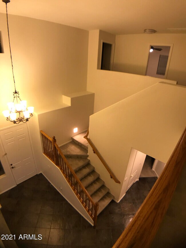 Building Photo - 17584 W Acacia Ct