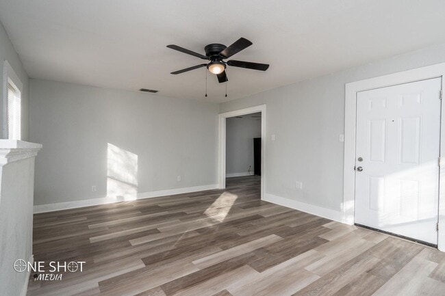 Building Photo - 842 Grand Ave