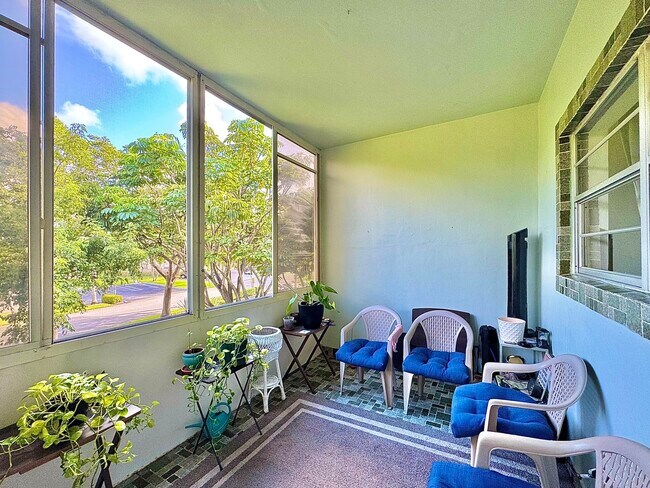 Building Photo - 5181 W Oakland Park Blvd